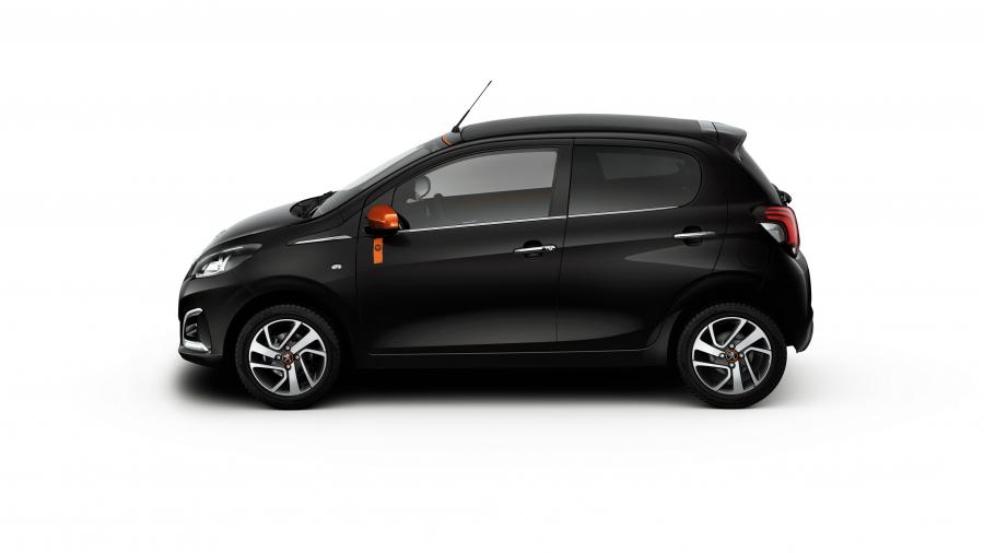  Peugeot 108 TOP Roland Garros 2015 года  (фото 11 из 11)
